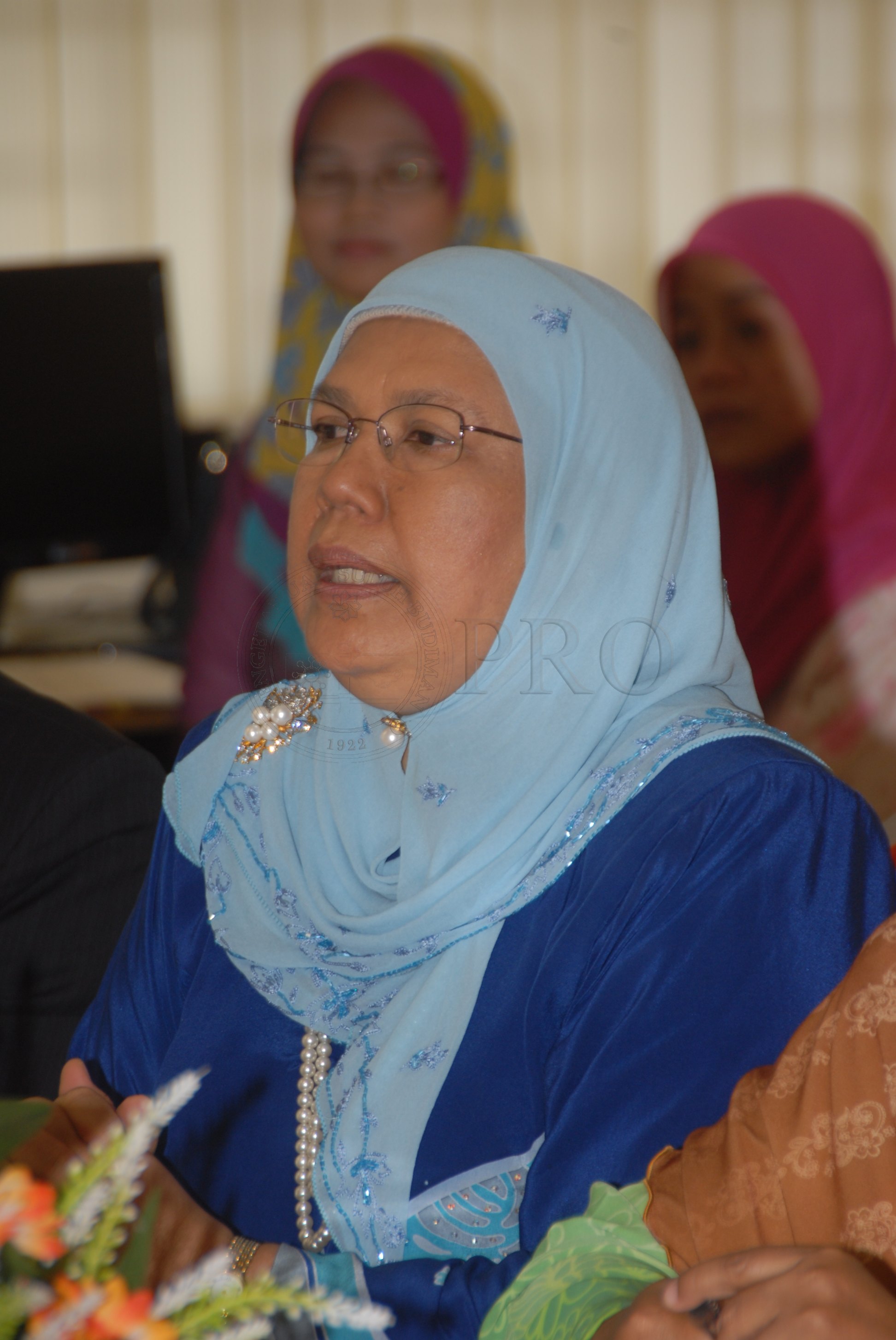 PRO 14 01 SEKOLAH FBA 8034